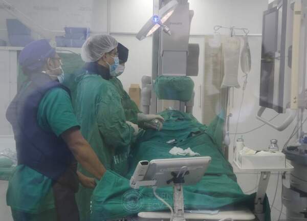 Jóven de 24 años se recupera favorablemente tras compleja cirugía cerebral en el Hospital de Clínicas » San Lorenzo PY