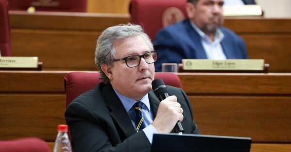 La oposición dice que el cartismo quiere desvirtuar la comisión antilavado y denuncia irregularidad en el proyecto