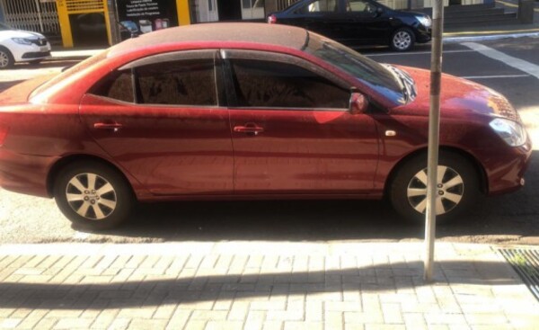 Hurtan automóvil de una paraguaya en Foz