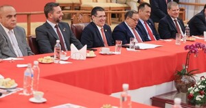 Los colorados apoyan la reforma de Rossel y ponen freno al cambio en las listas que pide la oposición