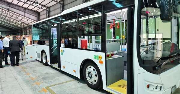 La Nación / Avanza la instalación de fábrica de buses eléctricos en Paraguay