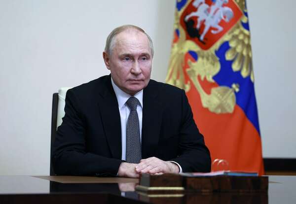 El Kremlin no descarta negociar la paz con Zelenski pese a que cuestiona su legitimidad - Mundo - ABC Color