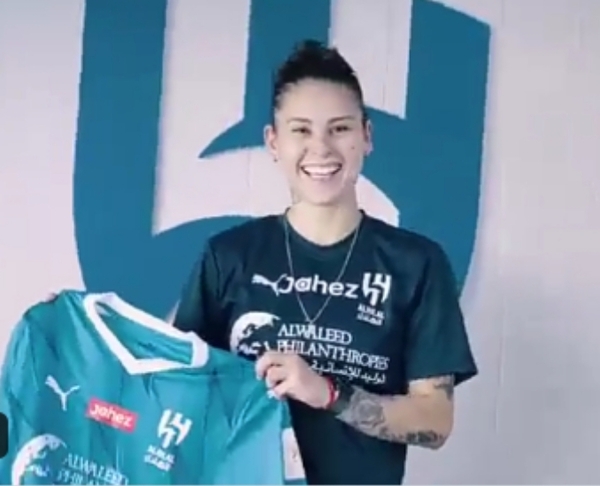 (VIDEO)¡Pelotera paraguaya fichó en el club de Neymar!