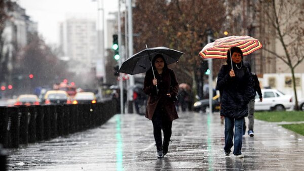Finde con lluvia y fresquito: ¿Atajará los festejos del Día de la Amistad?