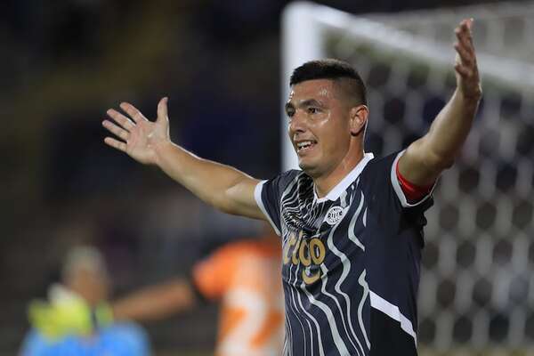 Óscar Cardozo: “Llevamos una clasificación muy importante” - Libertad - ABC Color