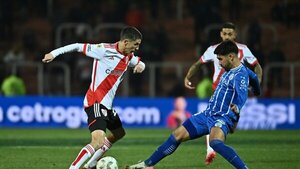 River Plate de Adam Bareiro cae ante Godoy Cruz