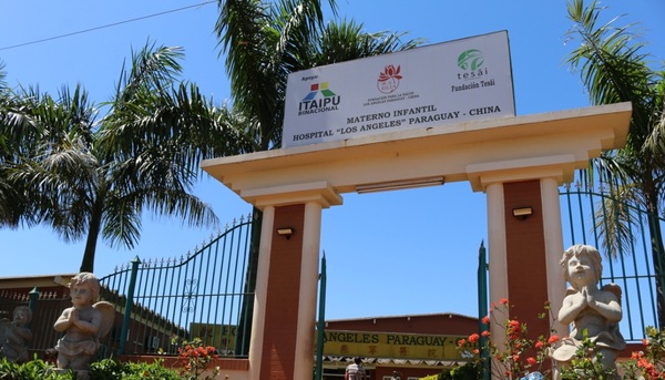 Denuncian que una niña le derramó ácido en la cara a otro niño - Noticiero Paraguay