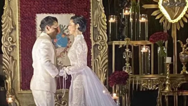¡Filtran las fotos del casorio privé de Ángela Aguilar y Christian Nodal!