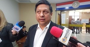 Plantean exigir más requisitos para compra de armas automáticas y semiautomáticas