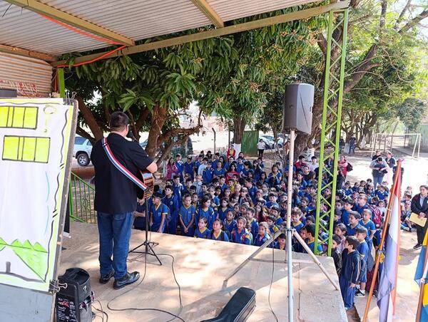 CAL Paraguay fomenta la cultura y los valores en instituciones educativas