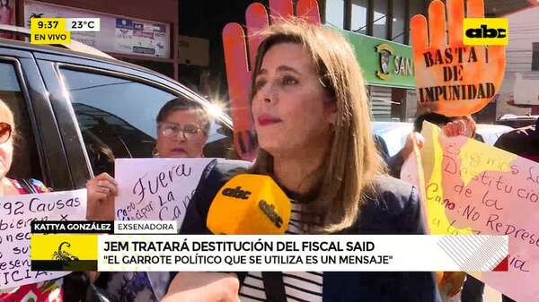 Concentración ciudadana frente al JEM: rechazan posible destitución de fiscal Said - ABC Noticias - ABC Color
