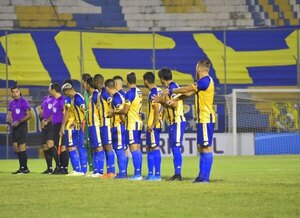Versus / De un discreto paso por Luqueño a un fantástico debut en Fluminense