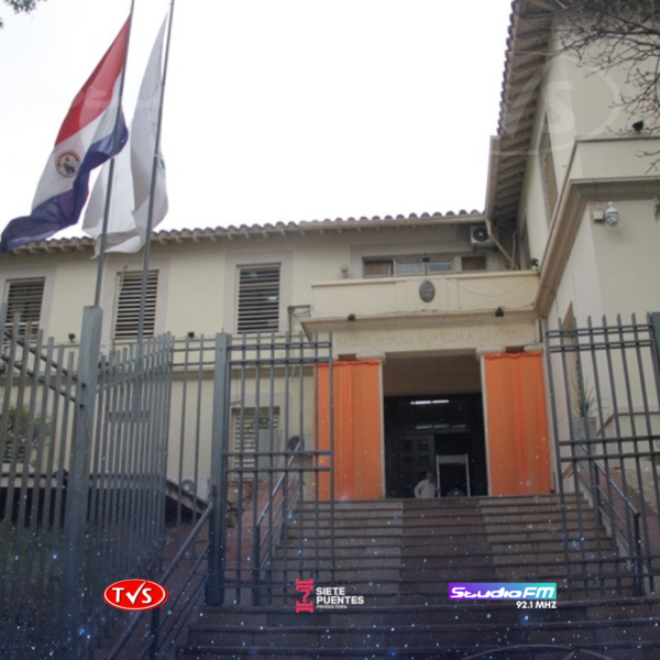 SALUD ADJUDICA A EMPRESA SUMINISTRO DE MEDICAMENTO PARA JOVEN CON LEUCEMIA - TVS
