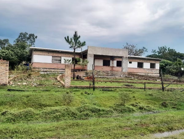 MSPBS rescinde contrato con constructora por abandono de obras de USF