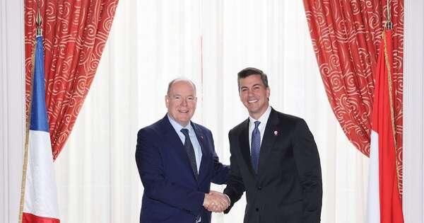 La Nación / Peña se reunió con Alberto II de Mónaco