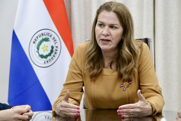 Ministra de Salud: “Vamos a invertir los 3.4 millones, en el tratamiento oncológico, un área muy sensible” - Megacadena - Diario Digital