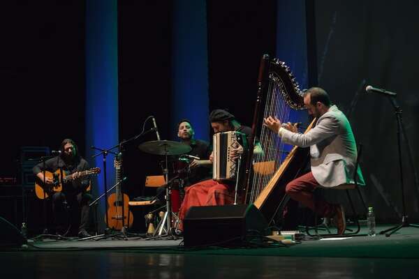 Chango Spasiuk y Sixto Corbalán darán tres conciertos en Paraguay - Música - ABC Color