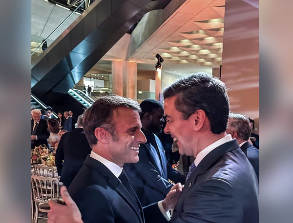 Peña y Macron reunidos en cumbre del Deporte en Francia