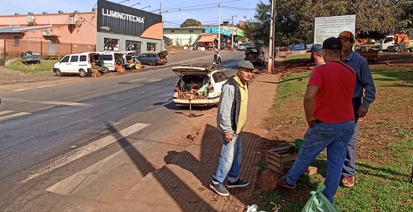 Mandioqueros se quejan por falta de espacio para vender sus productos - La Clave
