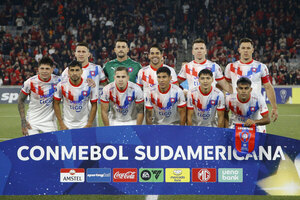 Versus / Cerro firmó su eliminación número 61 en torneos continentales