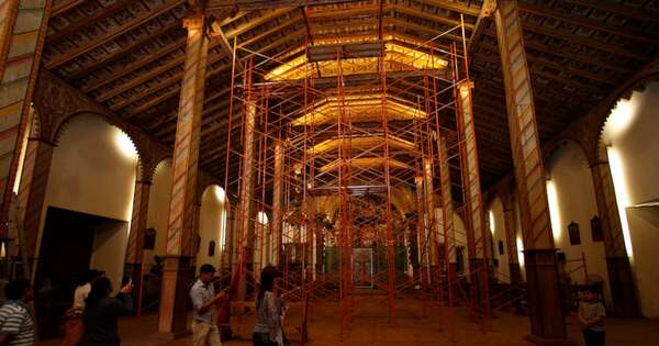 La Nación / Arrancaron trabajos de arreglo del templo San Buenaventura