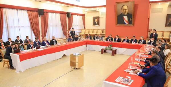 ANR centra foco en padrón, su estructura y desbloqueo - Política - ABC Color