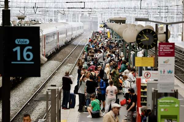 Alcaldesa de París descarta impacto del sabotaje de red ferroviaria en ceremonia de JJ OO - Mundo - ABC Color