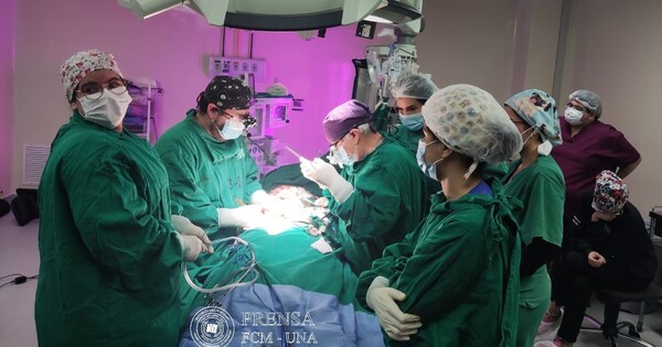 Joven de 24 años fue sometido a complejo procedimiento cerebral en Clínicas - trece