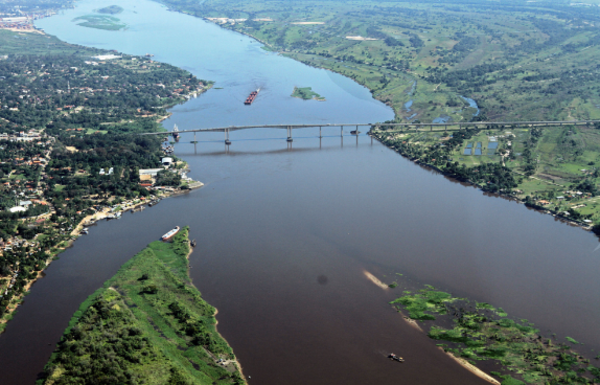 Represas de Brasil afectan el caudal del río Paraguay