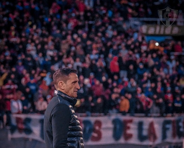 Manolo Jiménez tras eliminación de Cerro: “El equipo está unido y fuerte” - Unicanal