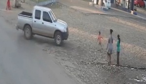 Un sacerdote huyó tras atropellar a un niño en Limpio - Noticiero Paraguay