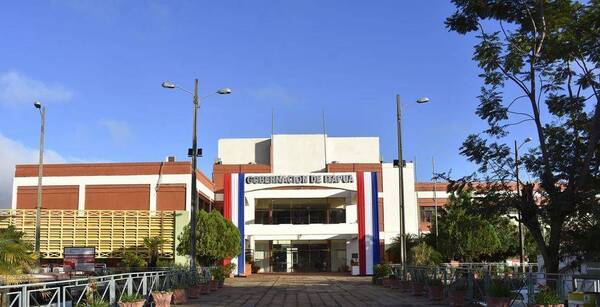 Gobernación de Itapúa Invierte en Salud: Nuevas Infraestructuras y Ambulancias