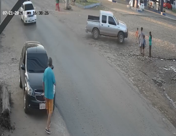 Limpio: menor se salva de milagro tras ser arrollado por un cura - Unicanal