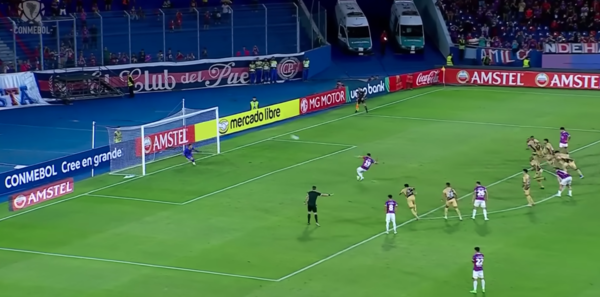 Versus / La jugada que condenó a Cerro Porteño en la llave ante Paranaense