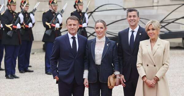 La Nación / Peña se reunió con Macron, Infantino y Azoulay