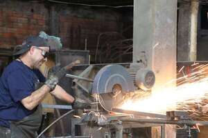 Grado de inversión: gremios celebran calificación otorgada por Moody’s a Paraguay y piden a políticos que “cumplan su tarea” - Economía - ABC Color