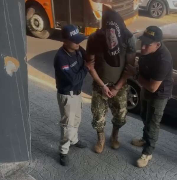 Detienen a militar por contar con orden de captura por estafa - Policiales - ABC Color
