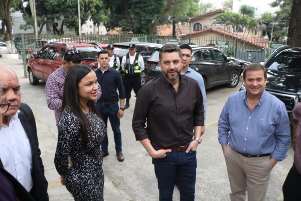 Vicepresidente e intendente de Lambaré analizan obras viales - ADN Digital