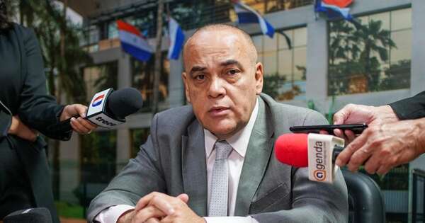La Nación / Presidente del Congreso resalta importancia de calificación otorgada por Moody’s