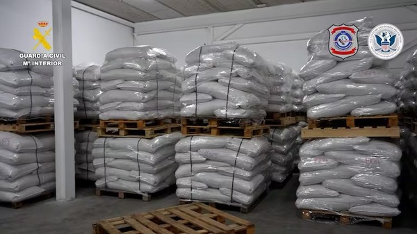 Con ayuda paraguaya, incautan carga de cocaína de cuatro toneladas en Barcelona - ADN Digital