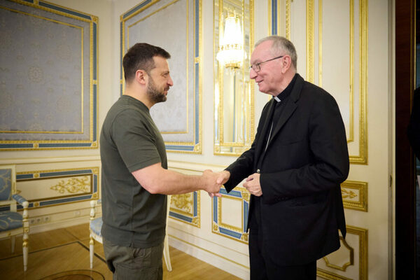 El secretario de Estado del Papa se reunió con Zelensky en Ucrania: “Estamos bastante lejos de una solución” - ADN Digital