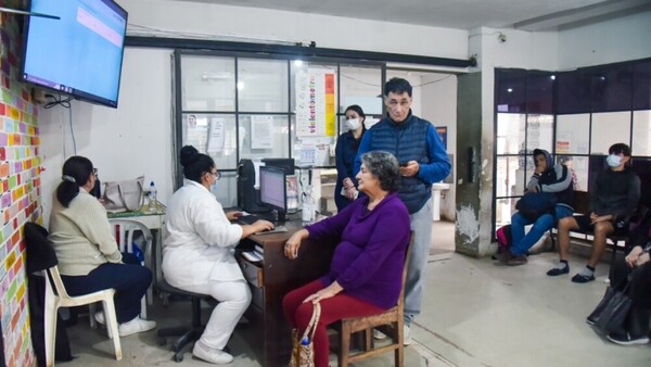 Registran circulación simultánea de Covid, influenza y rhinovirus