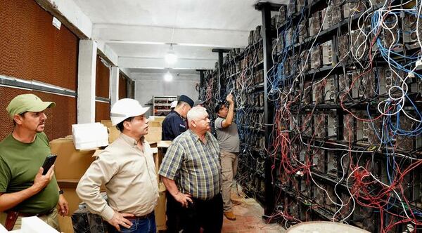 Desmantelan criptominería ilegal de gran envergadura en San Pedro - Noticiero Paraguay