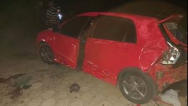 Accidente fatal: farreaban al costado de la ruta y fueron atropellados