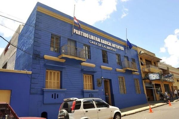 Mala administración de Alegre sigue impidiendo que el PLRA levante cabeza - ADN Digital