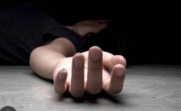 Mujer hallada muerta habría sido asfixiada por su esposo