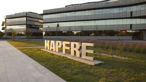 Mapfre gana un 45,6 % m谩s hasta junio, gracias a EEUU, Espa帽a y el negocio reasegurador - Revista PLUS