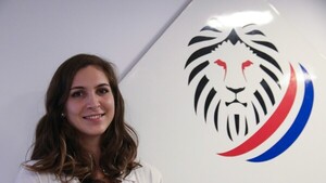 Erika Mongelós promete sorpresas del vóley playa paraguayo en París
