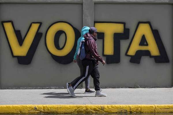 Más de 5.200 venezolanos viajaron a su país desde Colombia en la última semana - Mundo - ABC Color