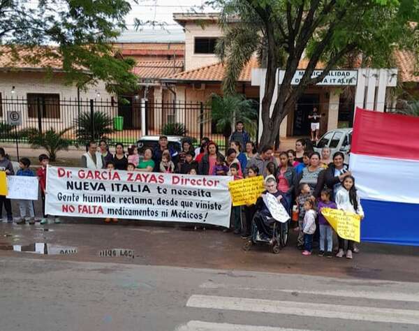 Nueva Italia: pobladores piden restitución de director de Centro de Salud - Nacionales - ABC Color